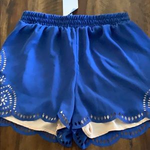 HIP blue shorts with scallop edges